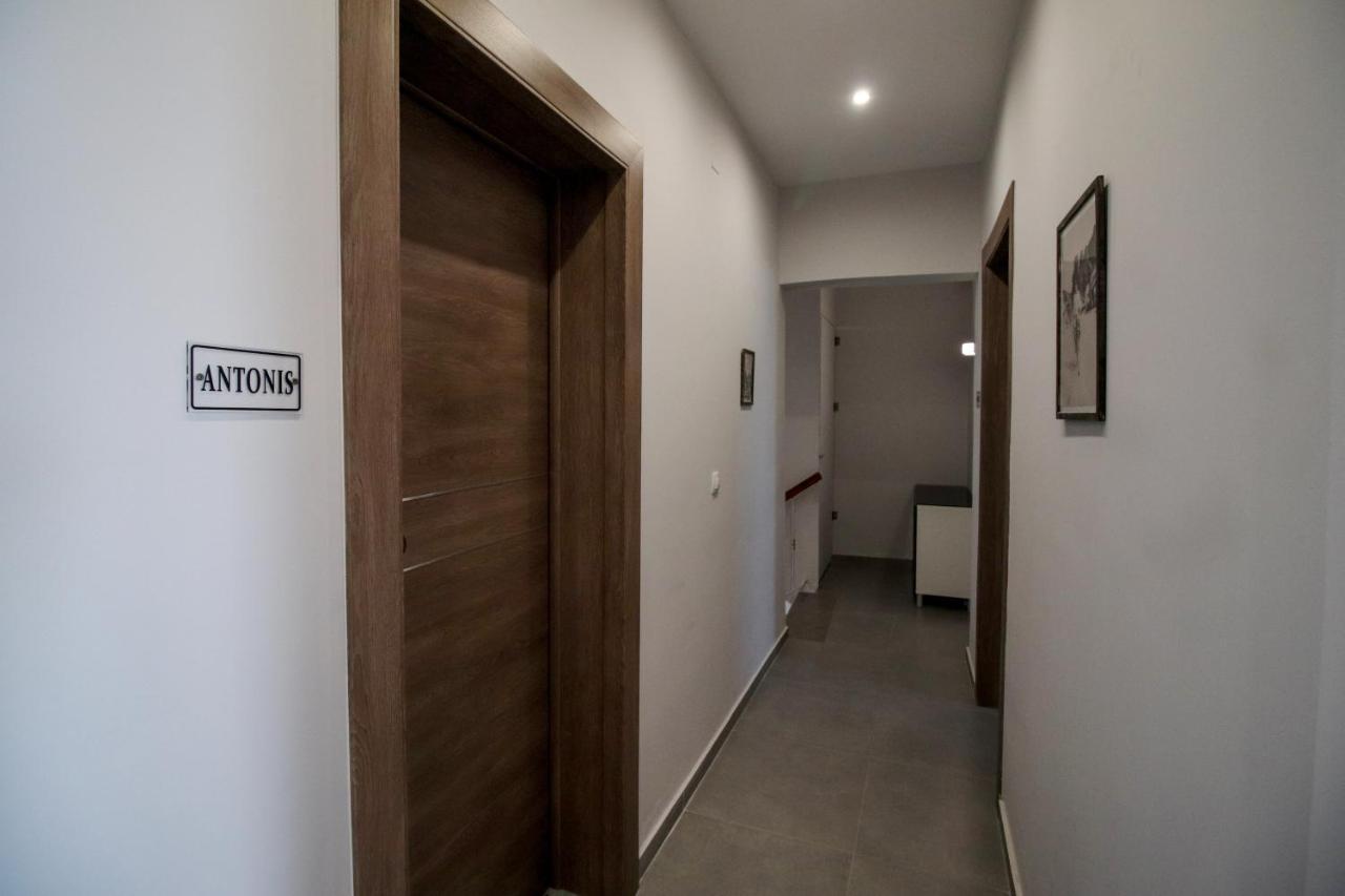 La Casa De Profesor 3 Apartment Kalampáka Ngoại thất bức ảnh